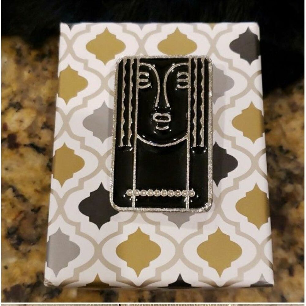 Abstract Woman Face‎ Ritz Black Enamel Pewter Pendant/Brooch